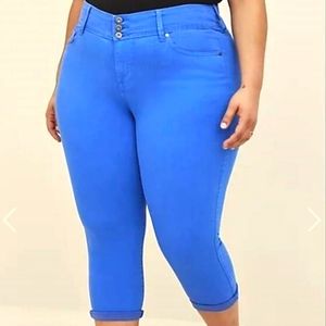 Torrid Women's Crop Jegging